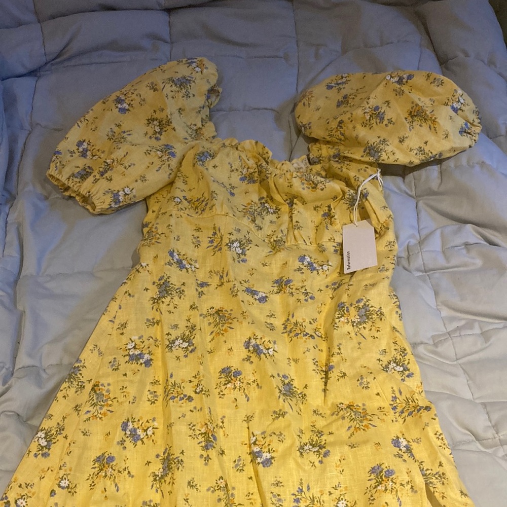 Reformation Jacqueline linen dress in Felicity, yellow floral print. Size 8, NWT